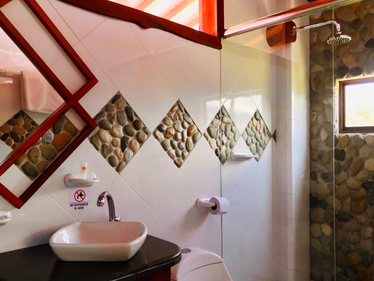 Hosteria Tierra Dorada Yantzaza Dış mekan fotoğraf