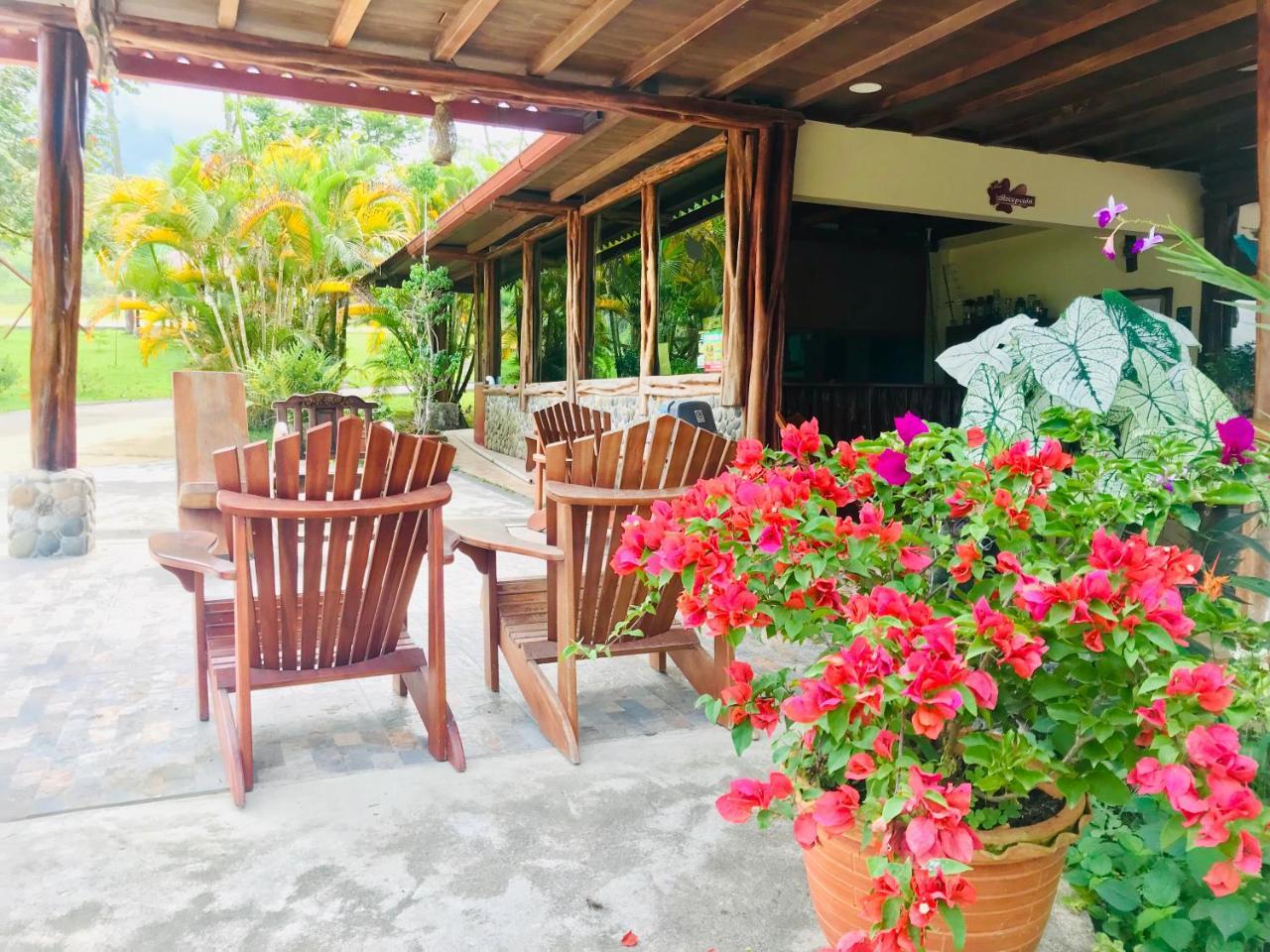 Hosteria Tierra Dorada Yantzaza Dış mekan fotoğraf
