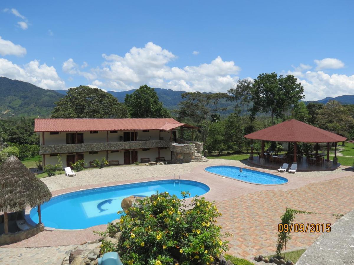 Hosteria Tierra Dorada Yantzaza Dış mekan fotoğraf